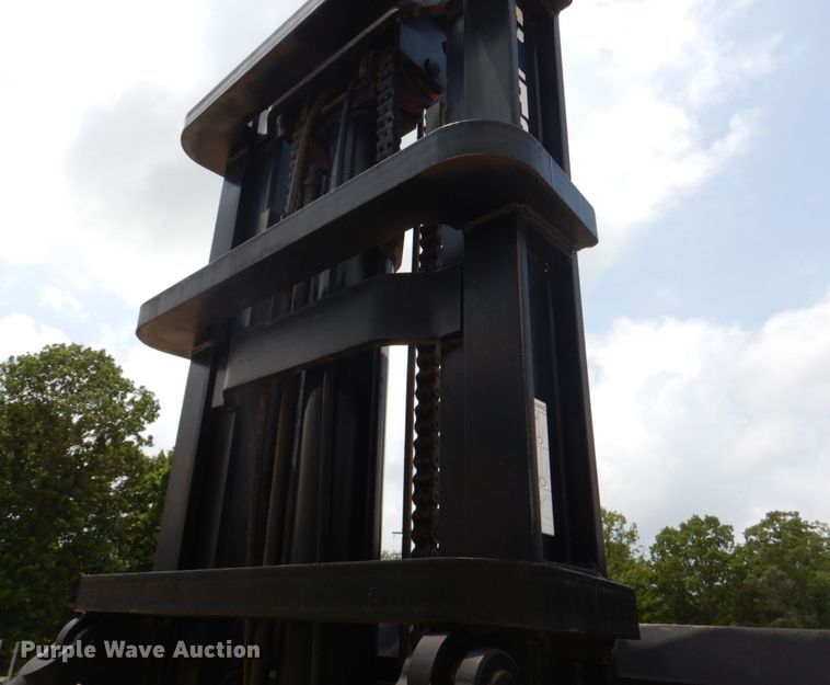 image for item HC9310 Clark 005-HY225-S  forklift