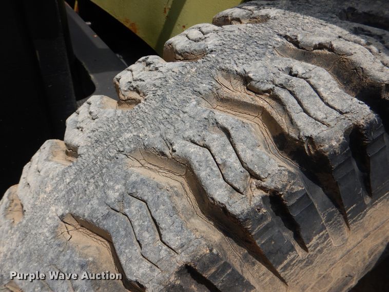 image for item HC9310 Clark 005-HY225-S  forklift