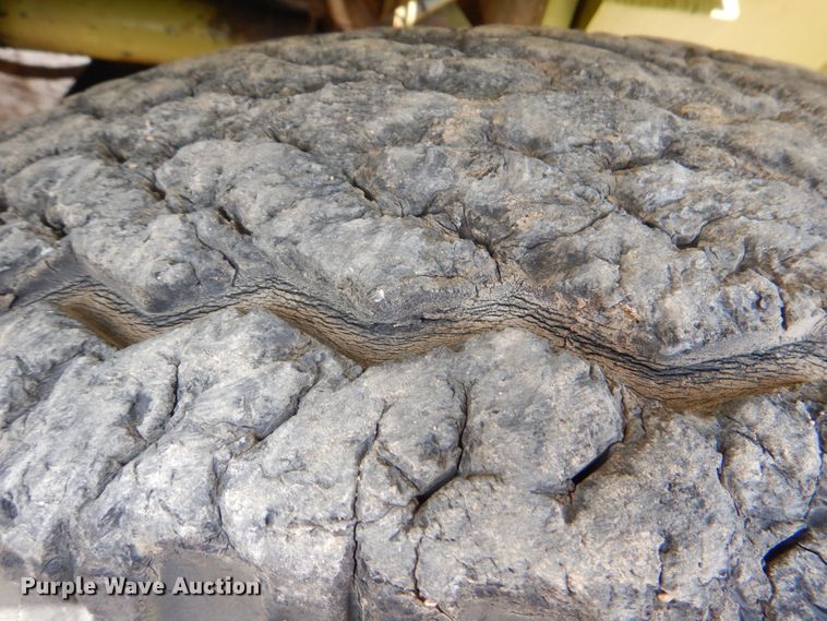 image for item HC9310 Clark 005-HY225-S  forklift