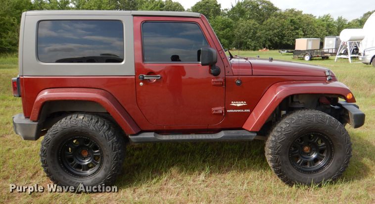 image for item HC9316 2007 Jeep Wrangler Sahara  SUV