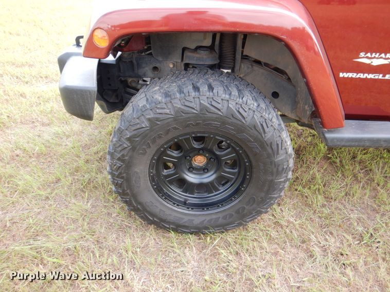 image for item HC9316 2007 Jeep Wrangler Sahara  SUV