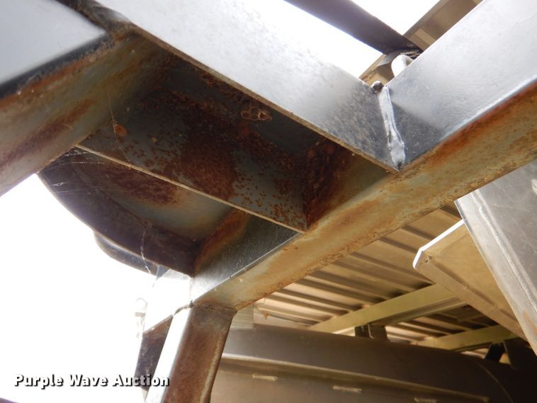 image for item HC9319 2006 Beachcomber  pontoon boat