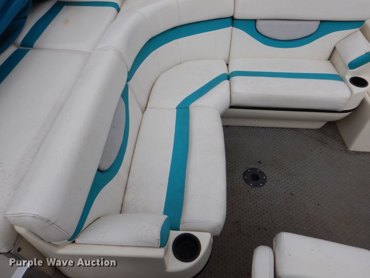 image for item HC9319 2006 Beachcomber  pontoon boat