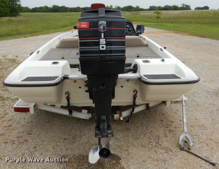 image for item HC9320 1995 Nitro 180  boat