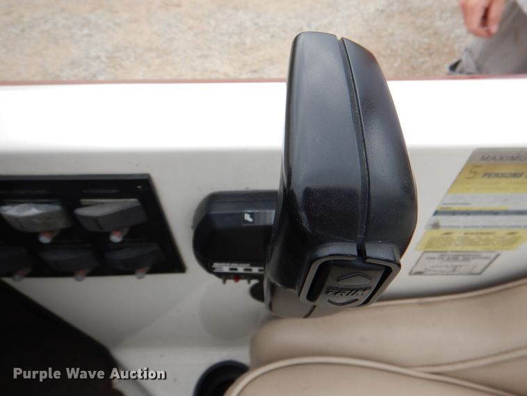 image for item HC9320 1995 Nitro 180  boat