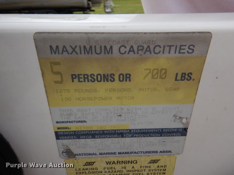 image for item HC9320 1995 Nitro 180  boat