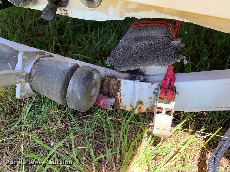 image for item HC9320 1995 Nitro 180  boat