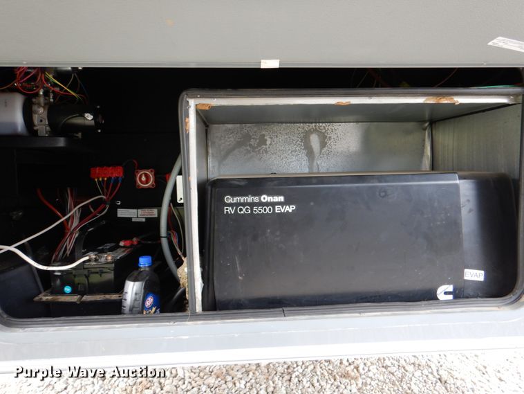 image for item HC9321 2012 Heartland 3800 Cyclone  camper