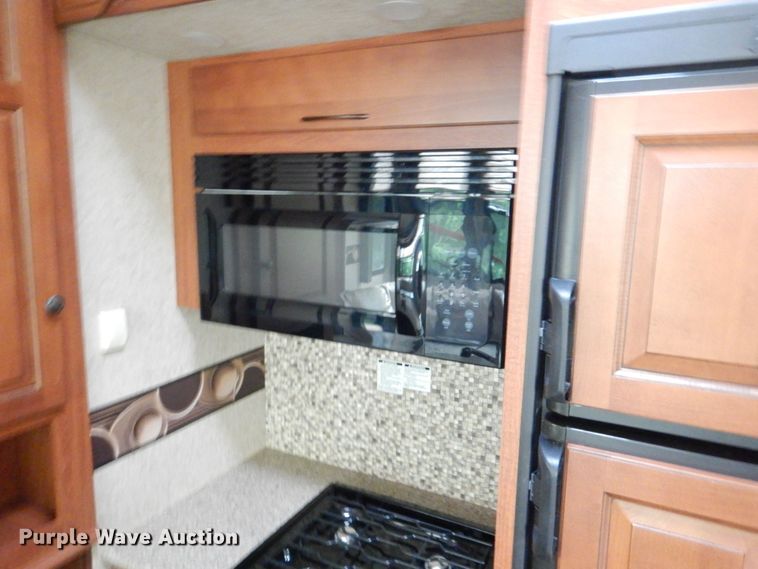 image for item HC9321 2012 Heartland 3800 Cyclone  camper