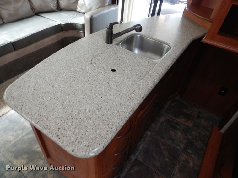 image for item HC9321 2012 Heartland 3800 Cyclone  camper