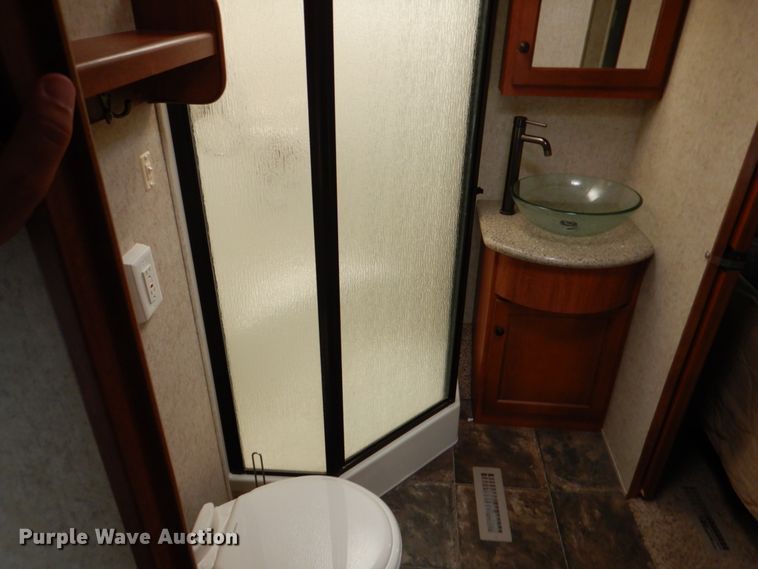 image for item HC9321 2012 Heartland 3800 Cyclone  camper