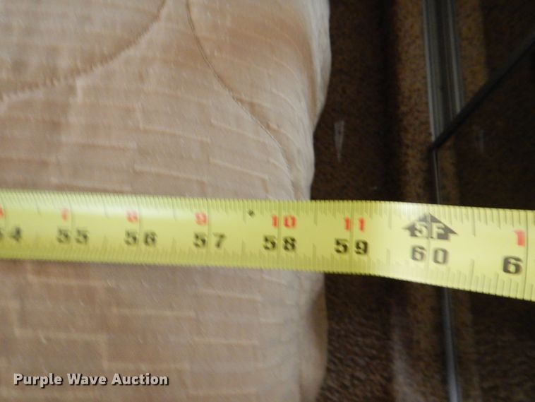 image for item HC9321 2012 Heartland 3800 Cyclone  camper