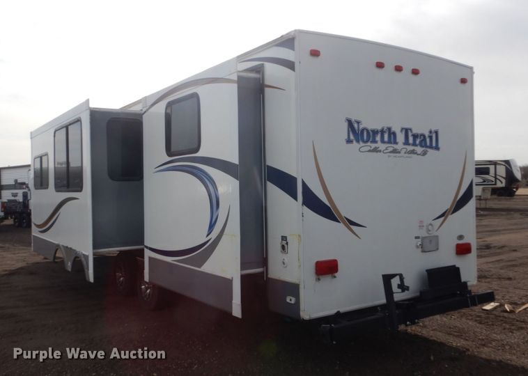 image for item HE9581 2013 Heartland 33TBUD North Trail  camper