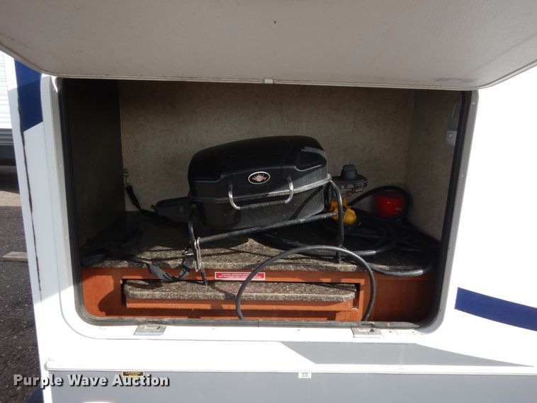 image for item HE9581 2013 Heartland 33TBUD North Trail  camper