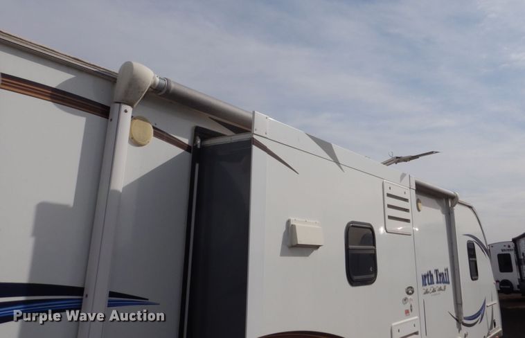 image for item HE9581 2013 Heartland 33TBUD North Trail  camper