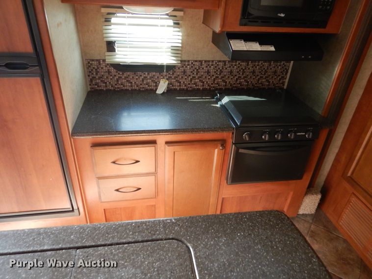 image for item HE9581 2013 Heartland 33TBUD North Trail  camper