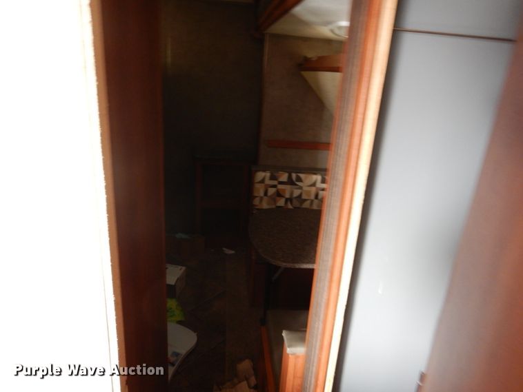 image for item HE9581 2013 Heartland 33TBUD North Trail  camper