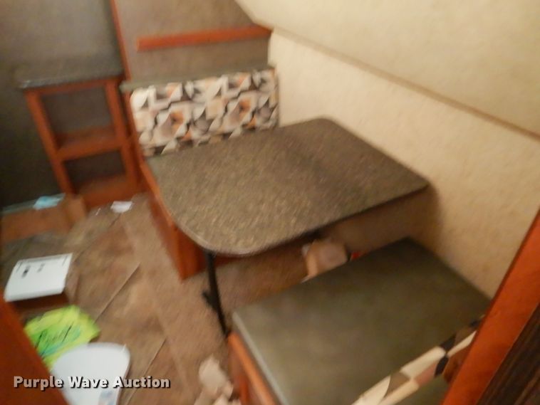 image for item HE9581 2013 Heartland 33TBUD North Trail  camper