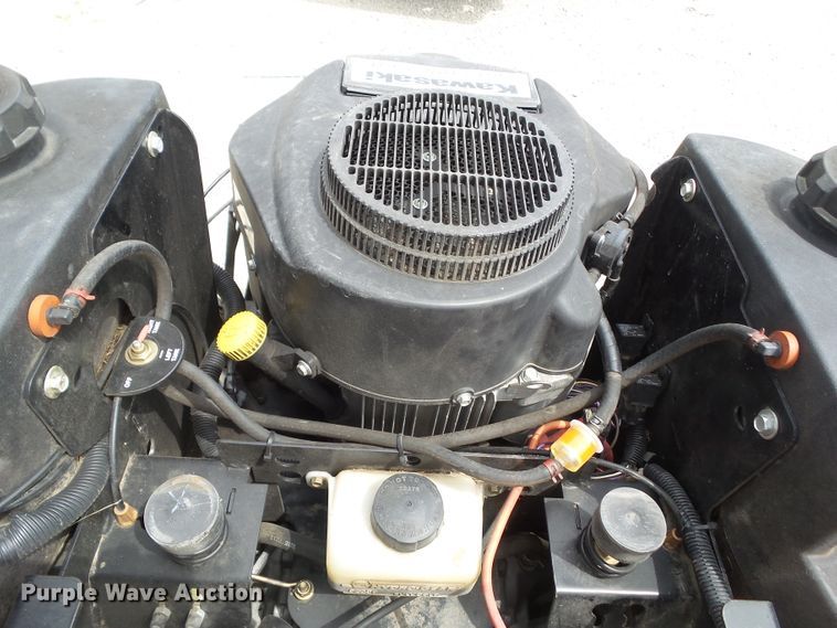 image for item HF9917 2009 Gravely ZT60HD  ZTR lawn mower