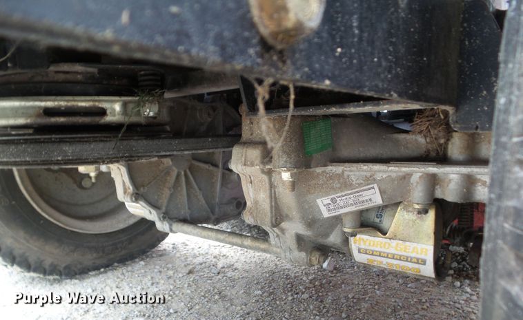 image for item HF9917 2009 Gravely ZT60HD  ZTR lawn mower