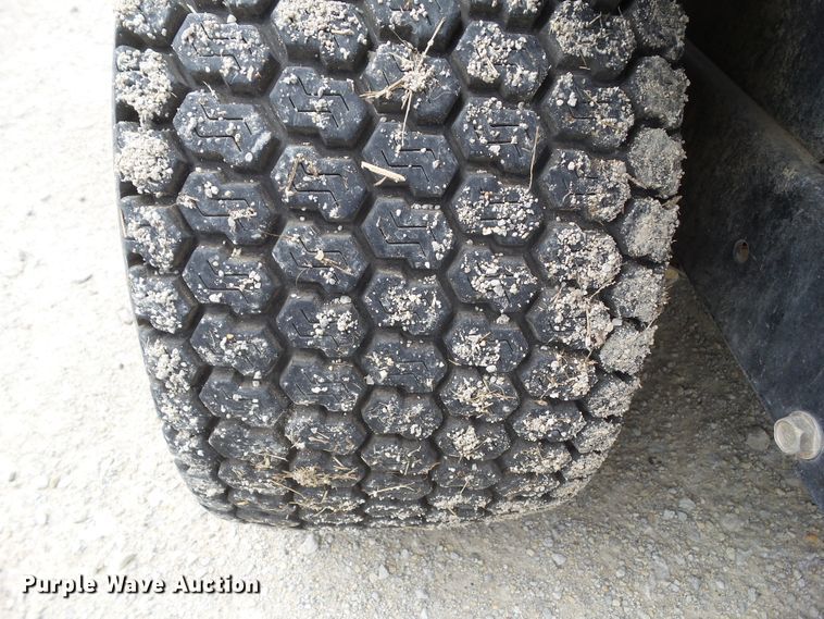 image for item HF9917 2009 Gravely ZT60HD  ZTR lawn mower