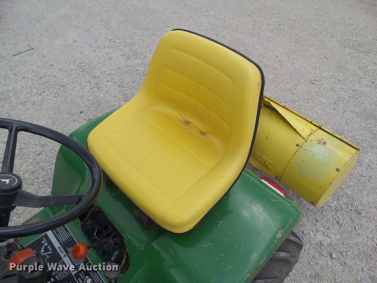 image for item HF9919 John Deere 214  lawn mower