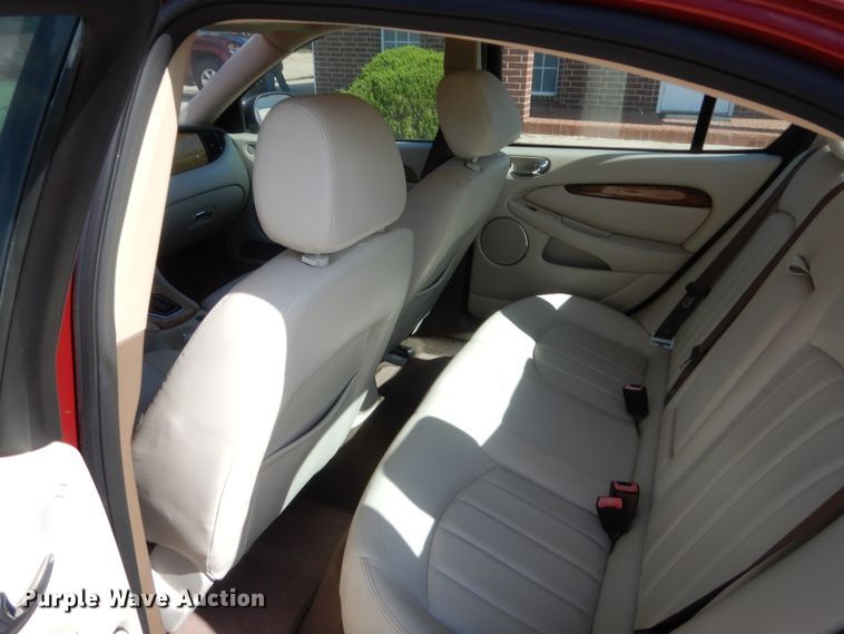 image for item HG9731 2004 Jaguar X-Type