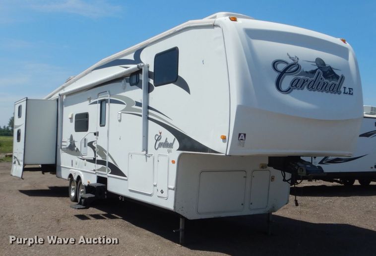 image for item HI9831 2008 Forrest River Cardinal  camper