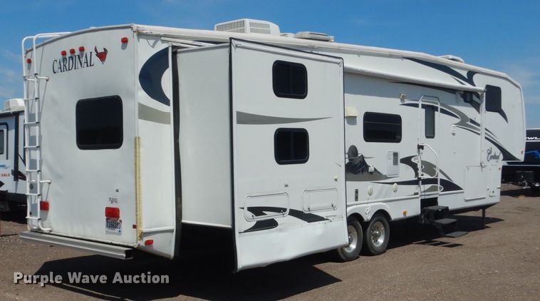 image for item HI9831 2008 Forrest River Cardinal  camper