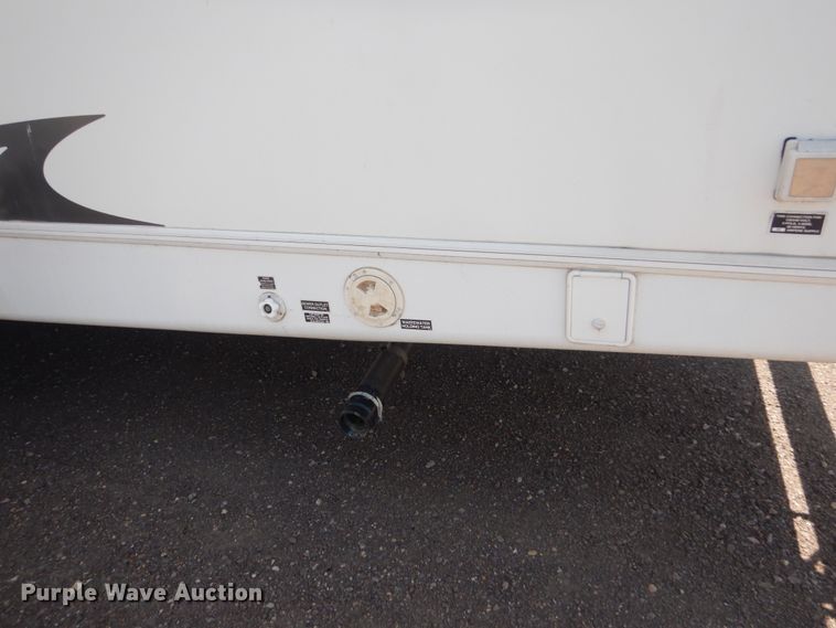 image for item HI9831 2008 Forrest River Cardinal  camper