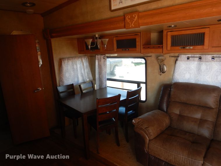 image for item HI9831 2008 Forrest River Cardinal  camper