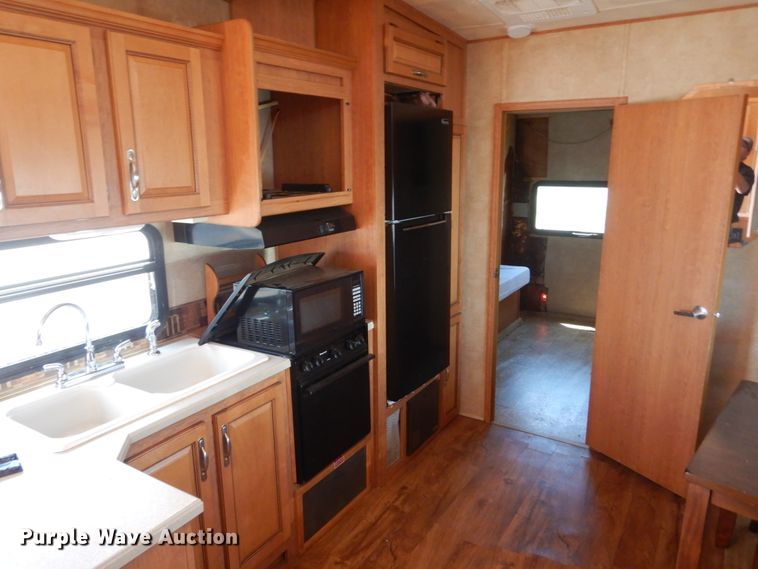 image for item HI9831 2008 Forrest River Cardinal  camper