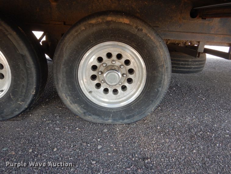 image for item HI9831 2008 Forrest River Cardinal  camper