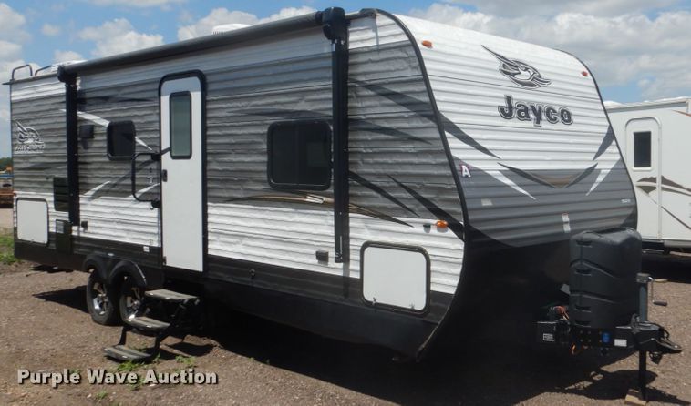image for item HI9833 2018 Jayco  camper
