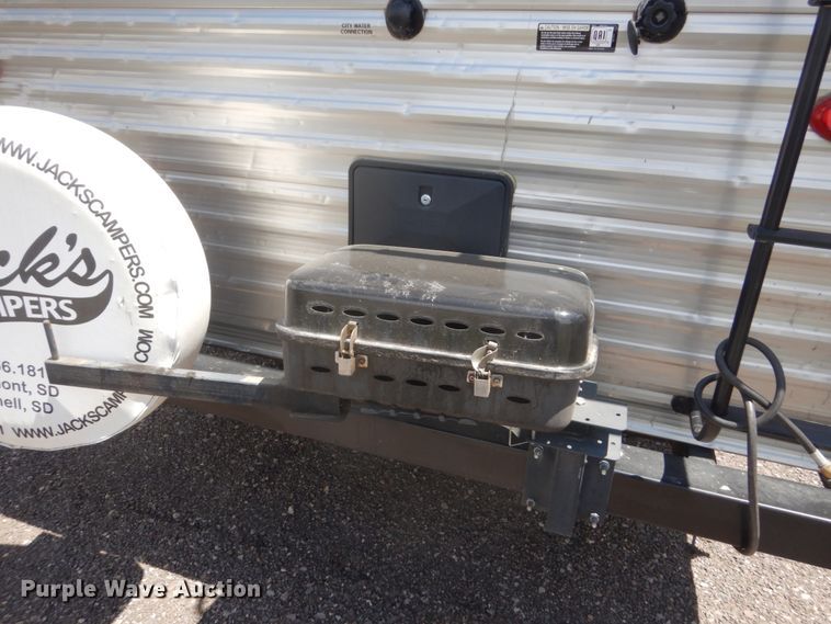image for item HI9833 2018 Jayco  camper