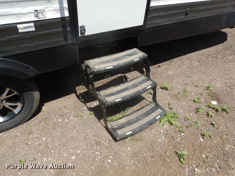 image for item HI9833 2018 Jayco  camper