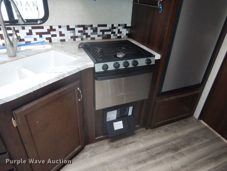 image for item HI9833 2018 Jayco  camper