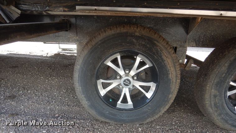 image for item HI9833 2018 Jayco  camper