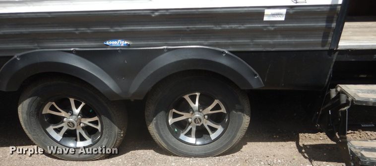 image for item HI9833 2018 Jayco  camper