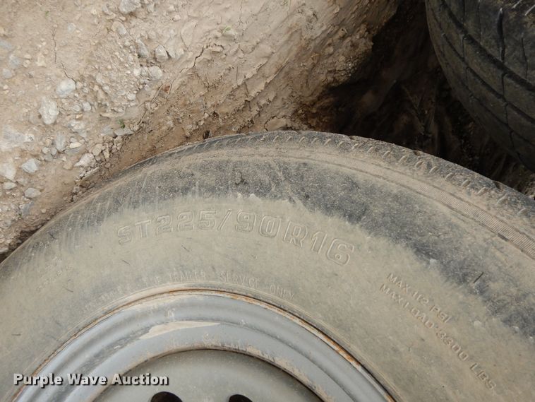 image for item HO9497 2006 2G  equipment trailer