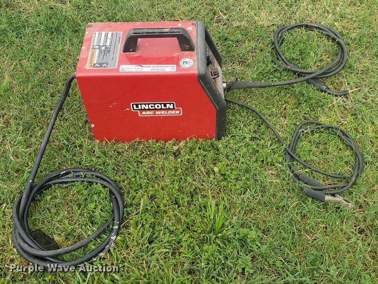 Lincoln Weld Pak 155 arc welder in Sperry, OK Item HP9502 sold