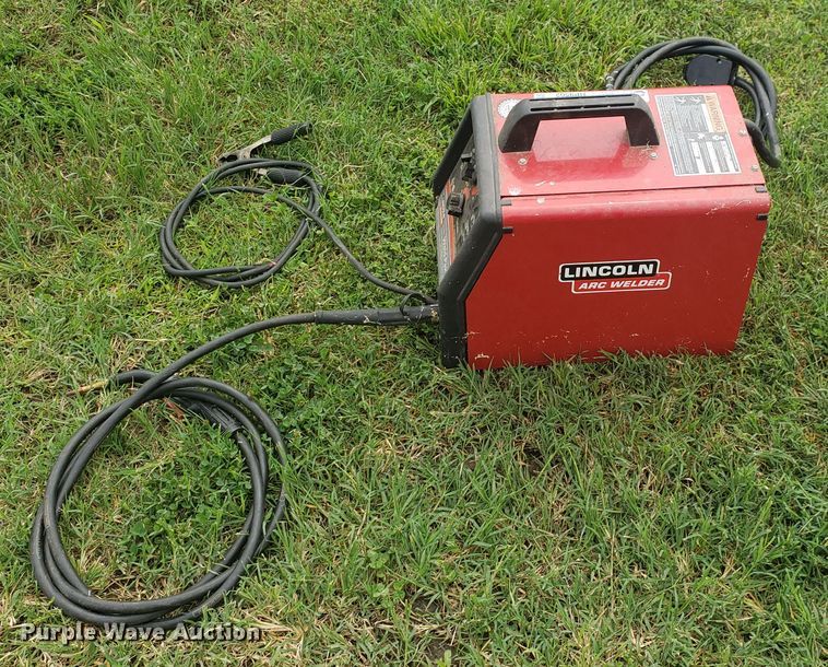 image for item HP9502 Lincoln Weld Pak 155  arc welder