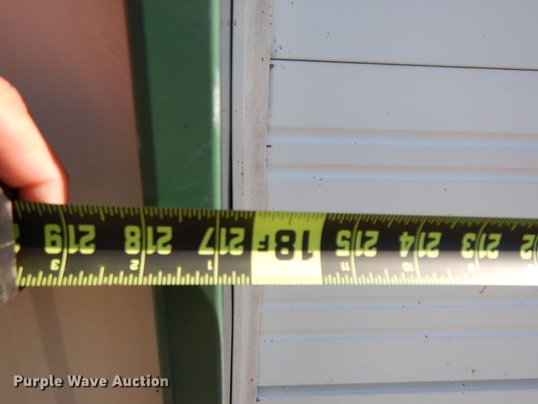 image for item HP9513 Garage door