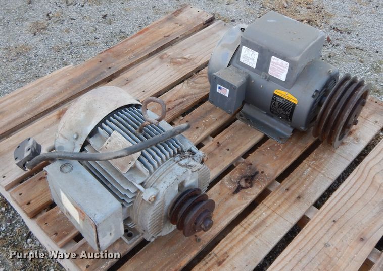 image for item HP9517 (2) electric motors