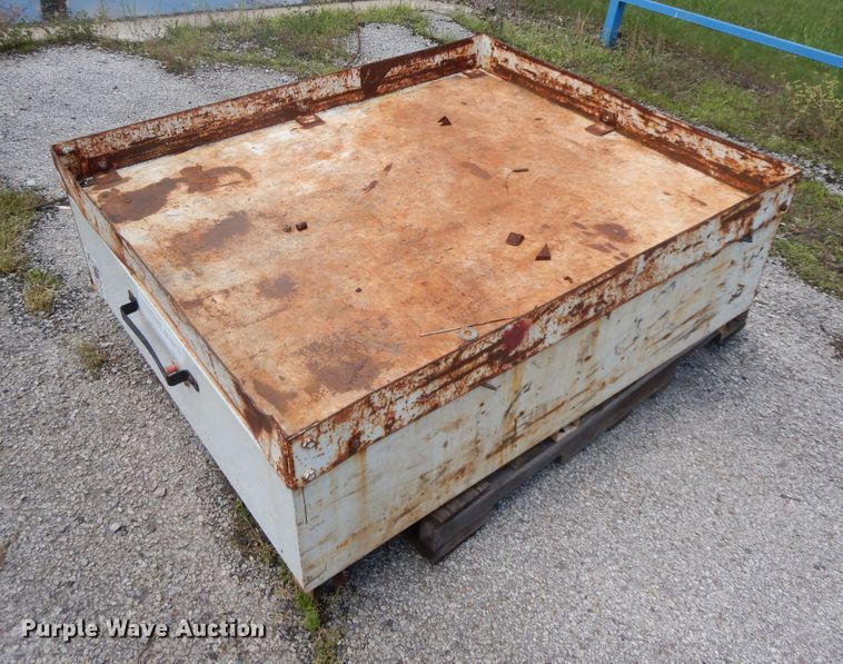 image for item HP9526 Truck accessories