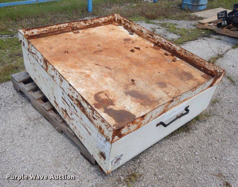 image for item HP9526 Truck accessories