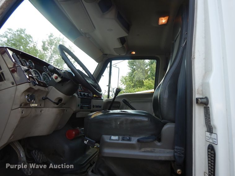 image for item HP9527 2007 Sterling Acterra  flatbed truck