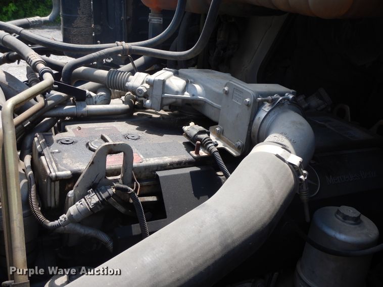 image for item HP9527 2007 Sterling Acterra  flatbed truck