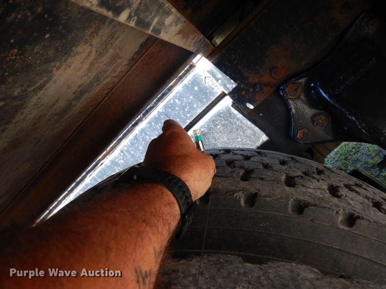 image for item HP9527 2007 Sterling Acterra  flatbed truck