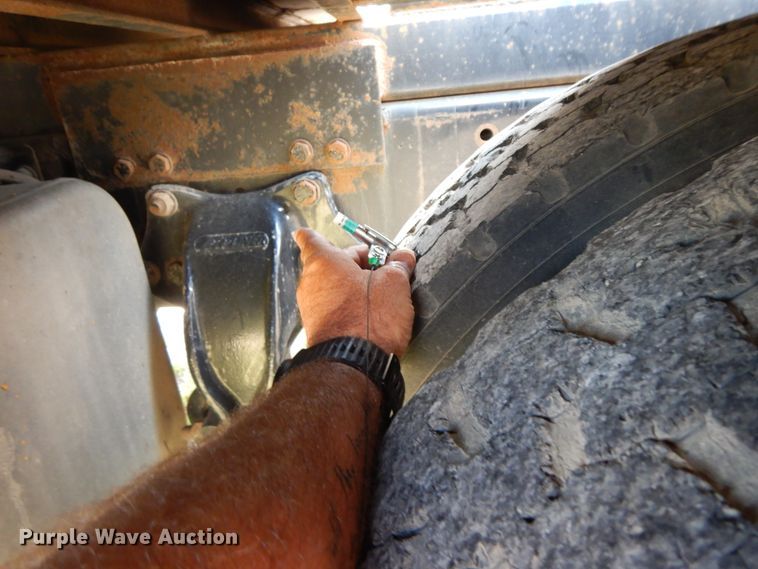 image for item HP9527 2007 Sterling Acterra  flatbed truck